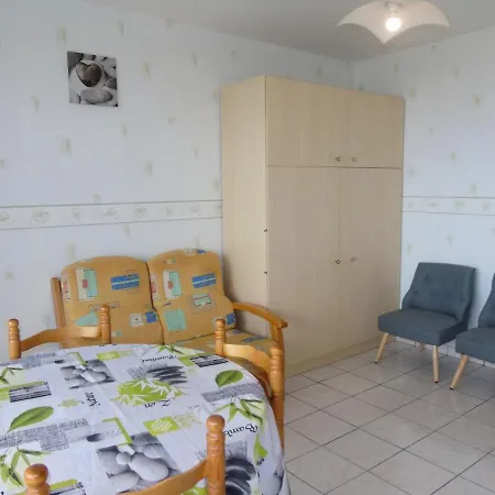 Daire Saint-hilaire-de-riez, 1 Piece, 4 Personnes - Fr-1-83-129 *